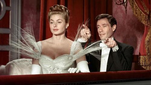 艾琳娜和她的男人们,情场风云与多角恋的纠葛